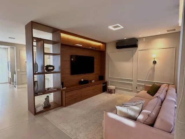 Imagem 9: Casa de Luxo com 3 Suítes e 4 Vagas na América, Joinville-SC: Oportunidade de