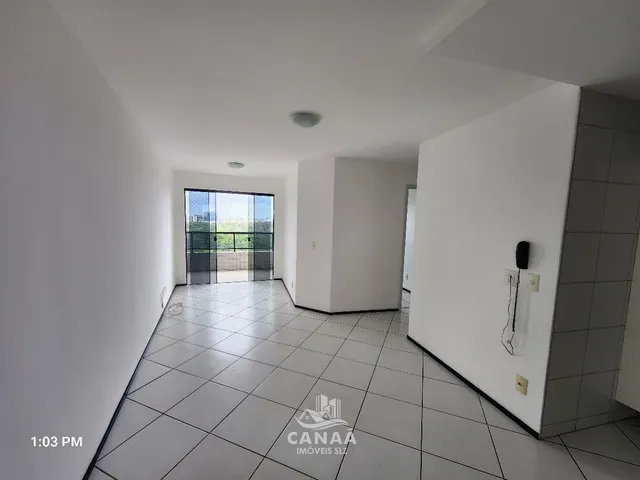 Imagem: O apartamento possui 2 Dormitórios, 1 Suíte, 3 Banheiros