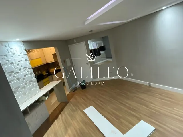 Imagem: O apartamento possui 2 Dormitórios, 1 Banheiro, 1 Vaga na