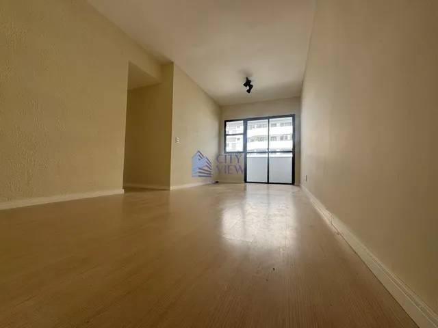 Imagem: O apartamento possui 3 Dormitórios, 1 Suíte, 3 Banheiros