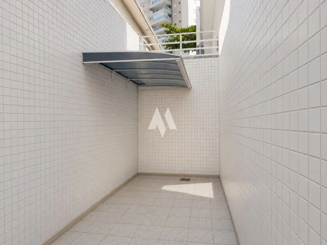 Imagem: Apartamento Térreo à venda na Ponta da