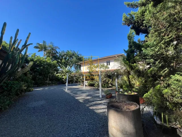 Imagem 11: Casa com sala comercial e amplo terreno no bairro Testo Rega em Pomerode