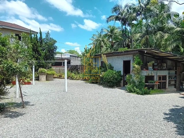 Imagem 13: Casa com sala comercial e amplo terreno no bairro Testo Rega em Pomerode