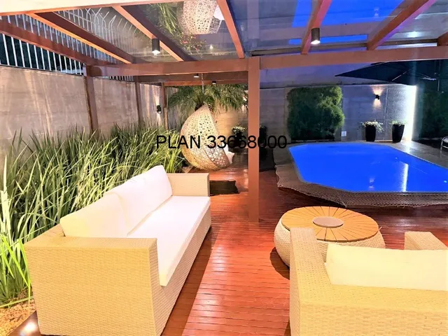 Imagem 4: Casa espaçosa com piscina e sistema fotovoltaico proporcionando economia