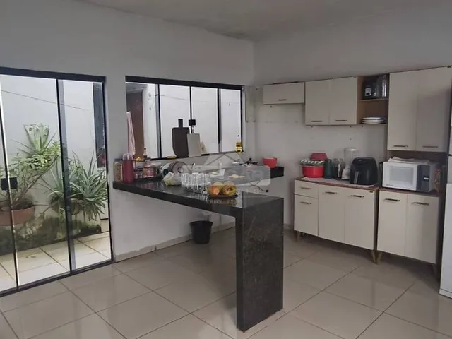 Imagem 3: Ponto Comercial - com Edícula 2Q com Suíte - Plano Diretor Sul