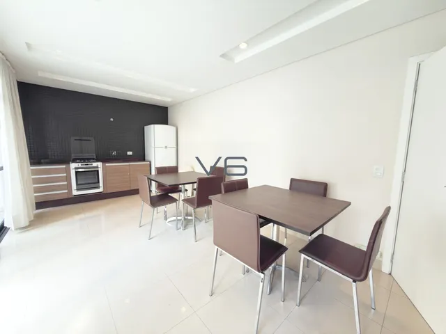Imagem 16: Apartamento Padrão com 2 quartos, 1 vaga de garagem, 68m² privativos, no Batel