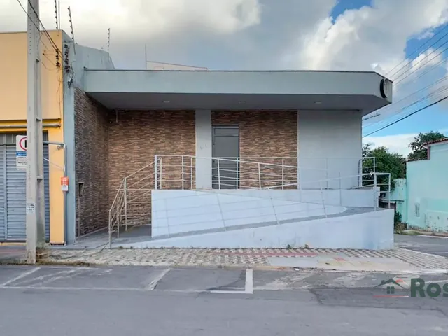 Imagem 11: Ponto Comercial com 8 Salas, todas com lavabo, próximo a Câmara Municipal de Cuiabá e