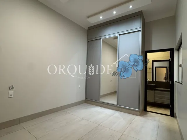 Imagem 2: Imperdível oportunidade de casa à venda em Rio Verde-GO, Residencial Interlagos: 3