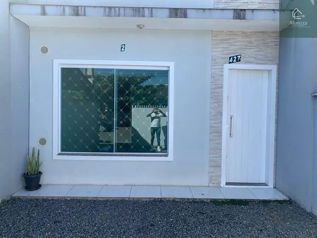 Imagem: Casa à venda no bairro Adhemar Garcia