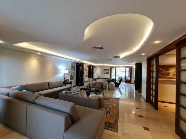 Imagem 12: Imperdível casa à venda em Niterói-RJ, Itacoatiara: 5 quartos, 4 suítes, 2 salas, 5