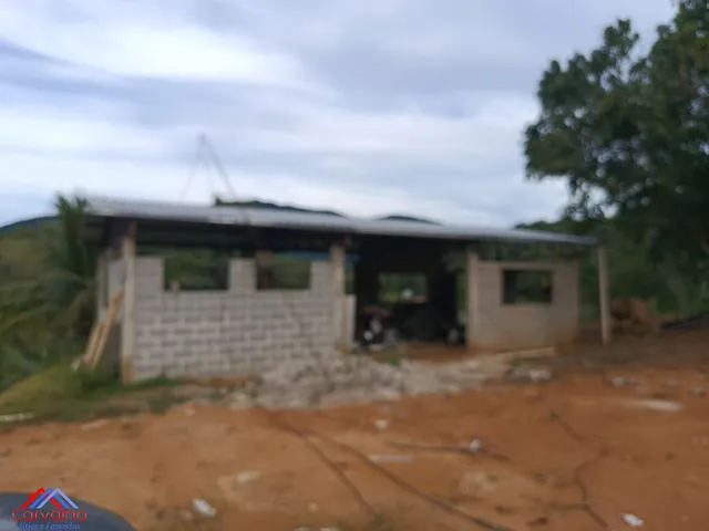 Imagem 4: Sítio em Construção