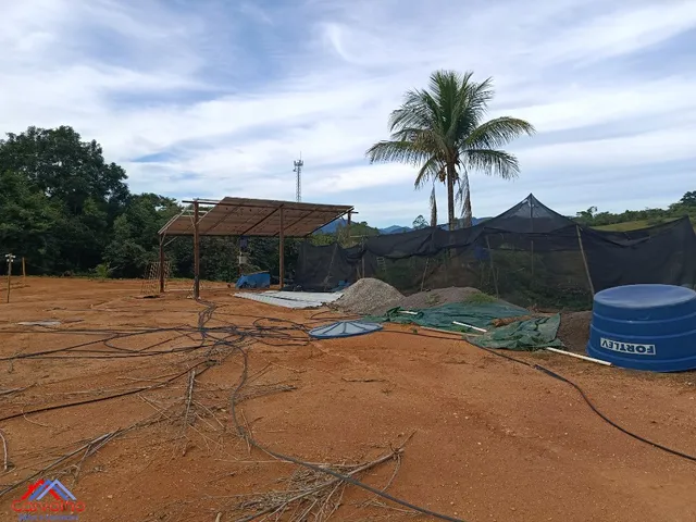 Imagem 5: Sítio em Construção