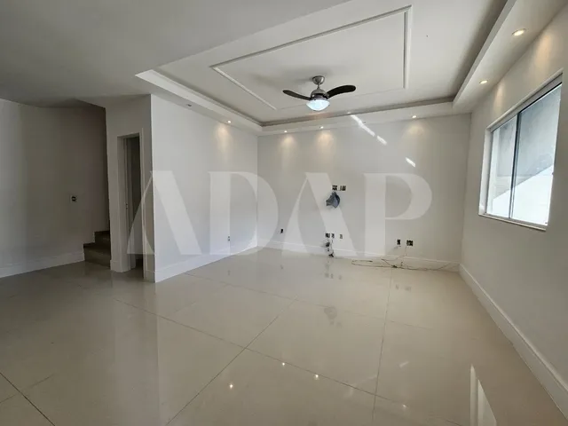 Imagem 3: Casa em Condomínio de Luxo em Vargem Pequena, Rio de Janeiro-RJ: 4 quartos, 1 suíte, 2
