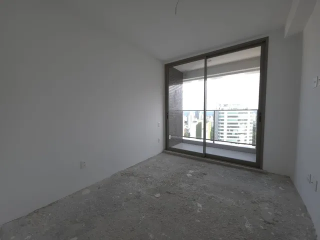 Imagem 15: VENDO LUXUOSO 3 SUÍTES NO CORREDOR DA VITÓRIA