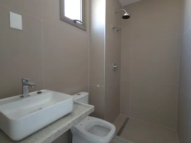 Imagem 8: VENDO LUXUOSO 3 SUÍTES NO CORREDOR DA VITÓRIA