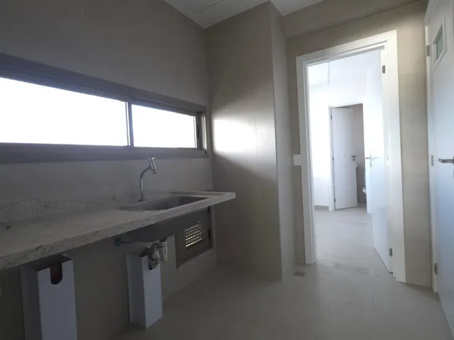 Imagem 3: VENDO LUXUOSO 3 SUÍTES NO CORREDOR DA VITÓRIA