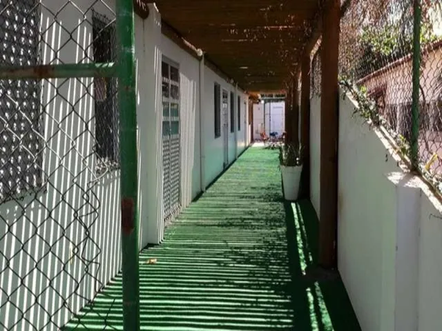 Imagem: A loja possui 8 Banheiros, 450m² de Área e está localizado