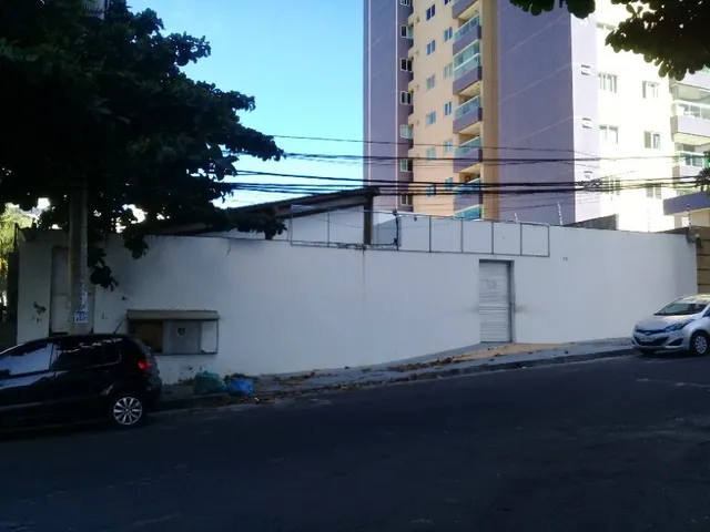 Imagem 2: Casa Comercial em Armação com 450m2