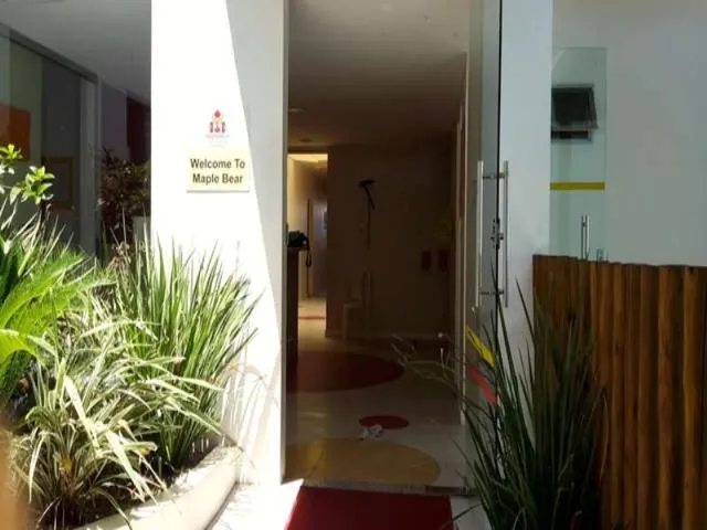 Imagem 4: Casa Comercial em Armação com 450m2