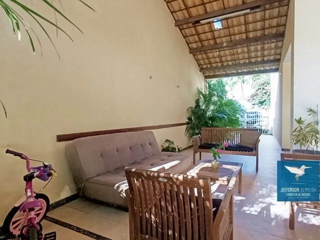 Imagem 3: Casa Duplex em Condomínio com Deck e Piscina Privativos, Móveis Planejados e a Poucos