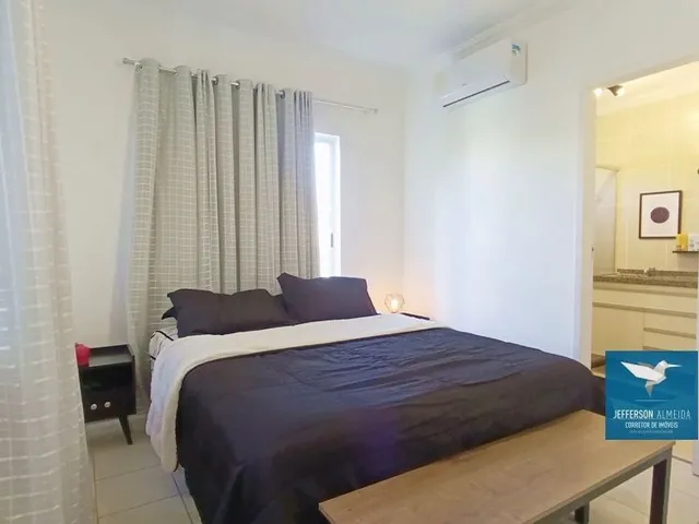 Imagem 11: Casa Duplex em Condomínio com Deck e Piscina Privativos, Móveis Planejados e a Poucos