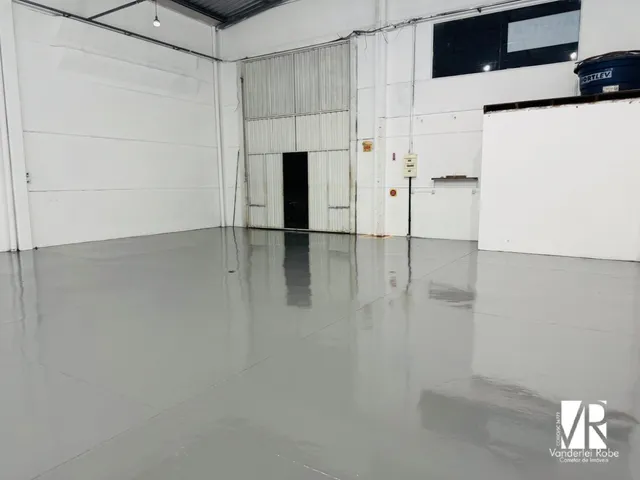Imagem 16: Galpão Comercial de 158m² para Locação em Camboriú-SC, Bairro Tabuleiro