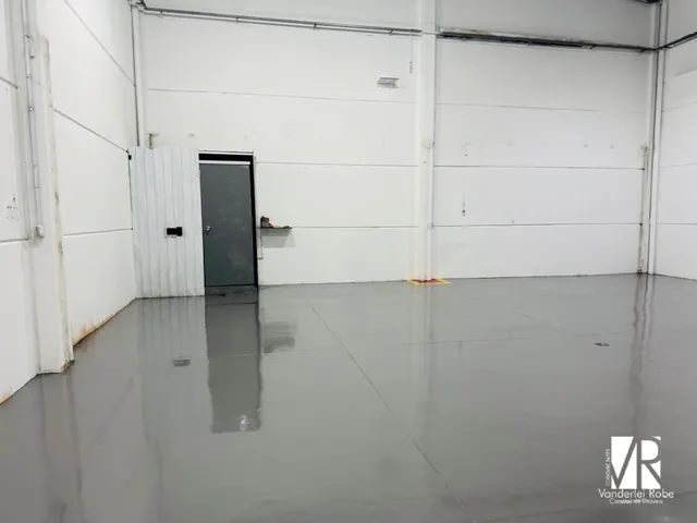 Imagem 10: Galpão Comercial de 158m² para Locação em Camboriú-SC, Bairro Tabuleiro