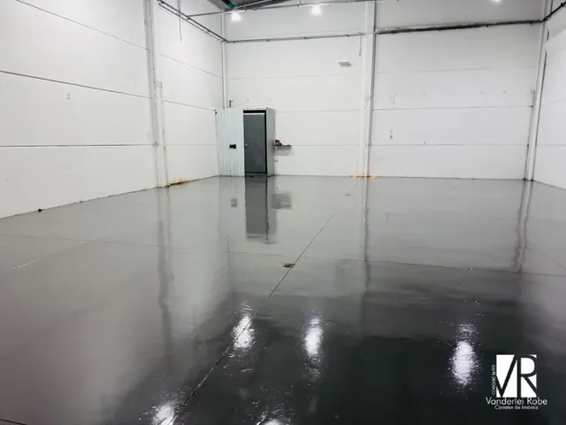 Imagem 7: Galpão Comercial de 158m² para Locação em Camboriú-SC, Bairro Tabuleiro
