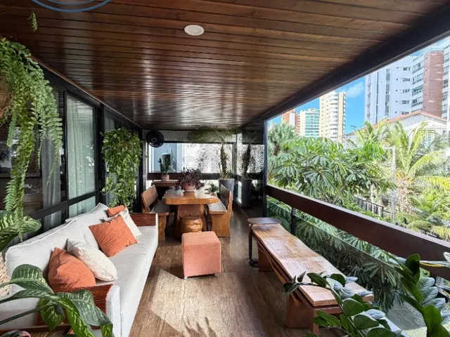 Imagem 6: APARTAMENTO À VENDA COM 244M², 3 SUÍTES NASCENTE E VISTA MAR!