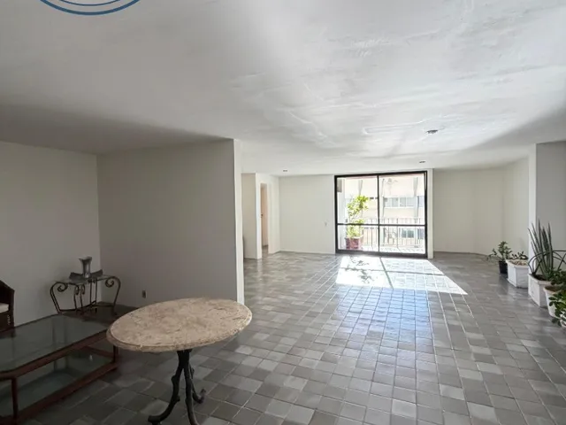 Imagem 12: APARTAMENTO À VENDA COM 244M², 3 SUÍTES NASCENTE E VISTA MAR!