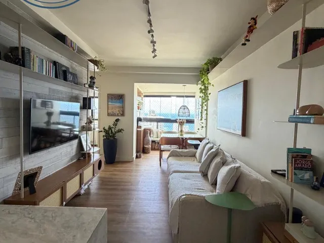 Imagem 12: LINDÍSSIMO APARTAMENTO COM 2/4 E VISTA MAR INCRÍVEL!
