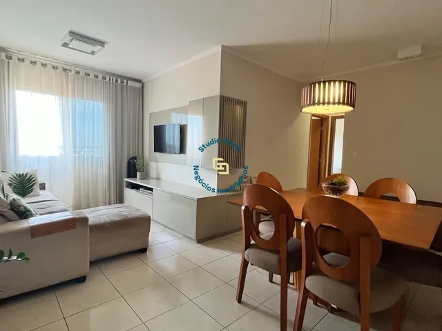 Imagem: O apartamento possui 2 Dormitórios, 1 Suíte, 2 Vagas na