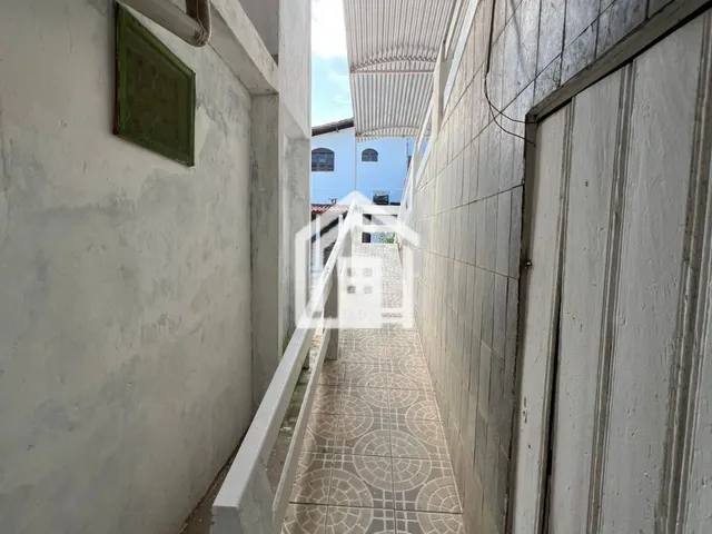 Imagem 3: Casa no 1º pavimento com 03 quartos, espaço gourmet e quintal amplo em Piatã