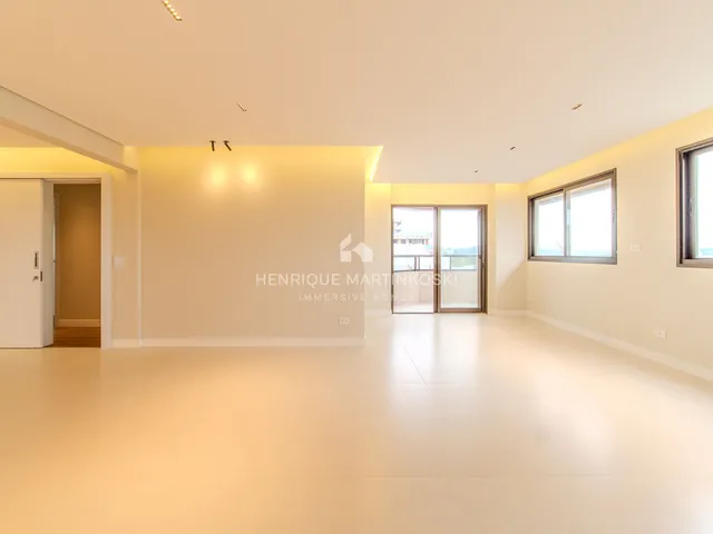Imagem 7: Apartamento reformado com 161,07m² privativos, 3 quartos e 2 vagas no Ecoville Tower