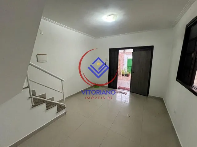 Imagem: CASA DUPLEX Á VENDA COM GARAGEM EM BANGU