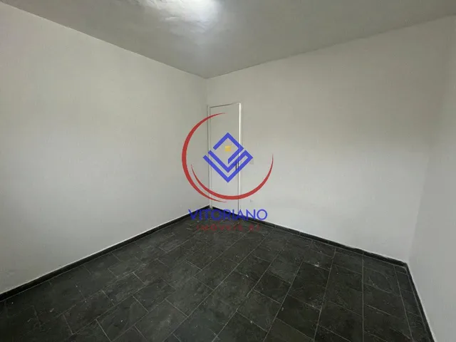 Imagem 4: CASA DUPLEX Á VENDA COM GARAGEM EM BANGU ACEITANDO FINANCIAMENTO!