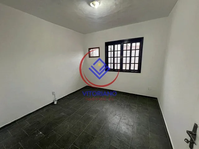 Imagem 3: CASA DUPLEX Á VENDA COM GARAGEM EM BANGU ACEITANDO FINANCIAMENTO!