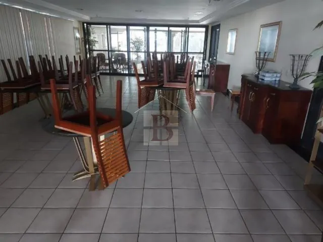 Imagem 8: Apartamento de Luxo em Icaraí, Niterói-RJ 4 Quartos, 2 Suítes, 150m², 3 Vagas