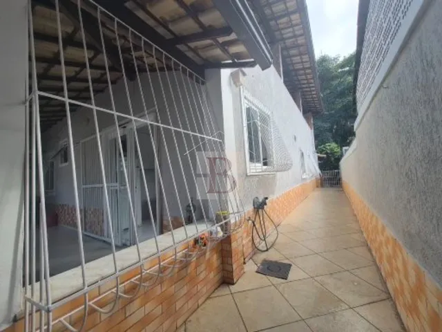 Imagem 9: Espaçosa casa à venda em Piratininga/Cafubá Niterói-RJ: 3 quartos, 3 suítes, 3