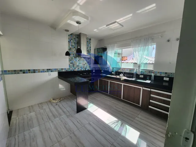 Imagem 4: Cod 938- Venda- Casa Duplex com Piscina- Condomínio dos Pássaros