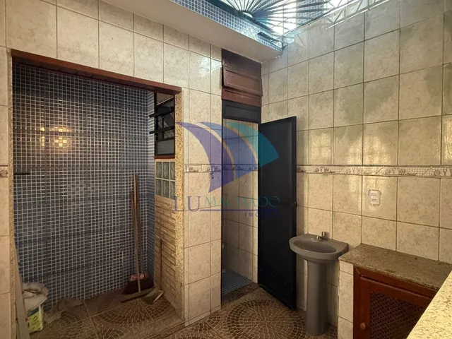 Imagem 8: COD 1749 -Excelente Casa Tríplex no Centro de Arraial do Cabo Localização Privilegiada