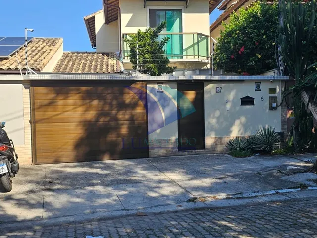 Imagem: COD 1696- VENDA CASA DUPLEX PORTINHO CABO