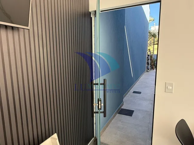 Imagem 2: COD 1646- VENDA - Casa Duplex com Piscina, Condomínio dos Pássaros