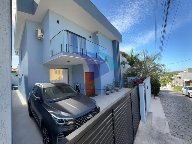 Imagem: COD 1646- VENDA - Casa Duplex com Piscina