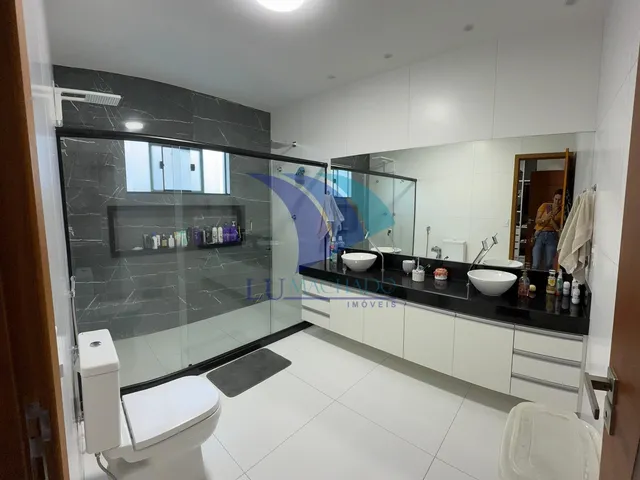 Imagem 8: COD 1646- VENDA - Casa Duplex com Piscina, Condomínio dos Pássaros