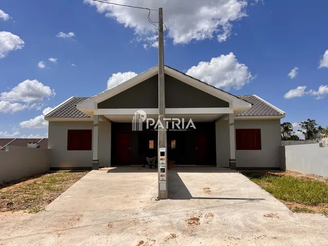 Imagem: GEMINADO COM 2 DORMS. E AMPLO PÁTIO, EM