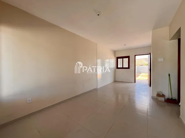 Imagem 11: GEMINADO COM 2 DORMS. E AMPLO PÁTIO, EM VERA CRUZ