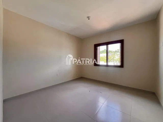 Imagem 3: GEMINADO COM 2 DORMS. E AMPLO PÁTIO, EM VERA CRUZ