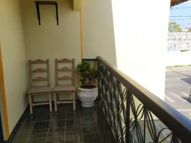 Imagem 2: CASA RESIDENCIAL em Pouso Alegre - MG, Centro