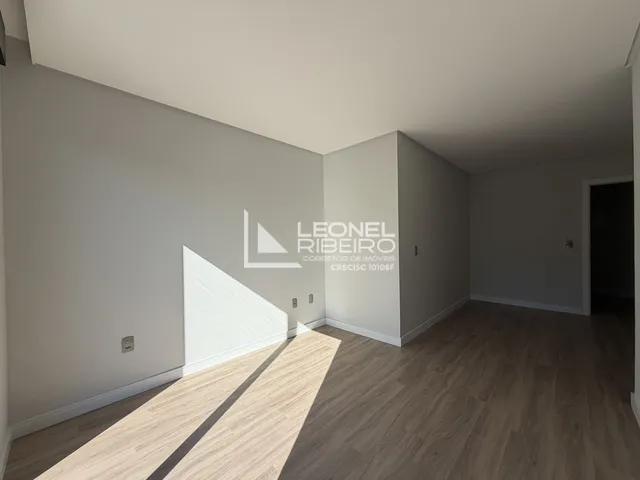 Imagem 11: Casa Sobrado com 3 dormitórios suítes à venda, 166,17 m² no bairro Padre Martinho